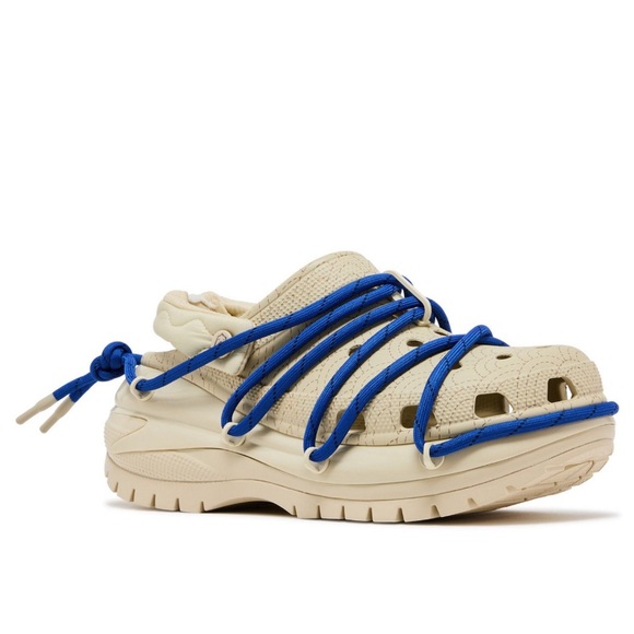 Rauw Alejandro Crocs - Picture 2 of 5